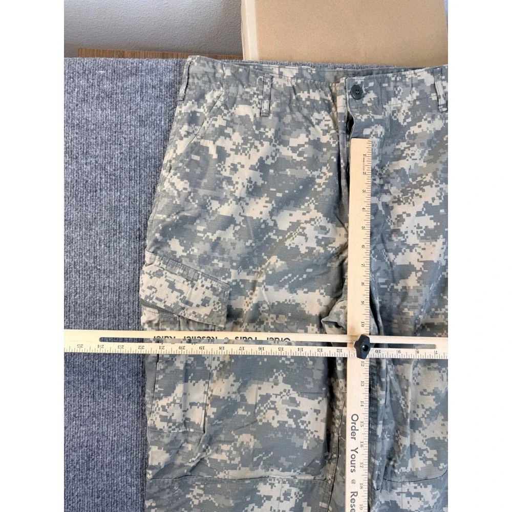 US Army Combat Uniform ACU Digital Camo Cargo Pants Large Regular Ripstop Mens